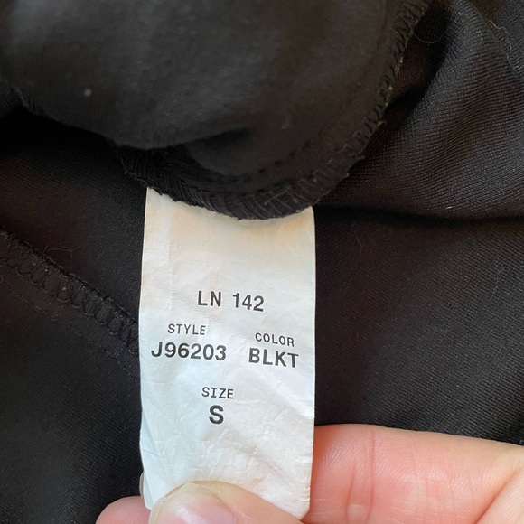 Januu Tulip Mock Wrap Scrub Top S - Picture 4 of 9